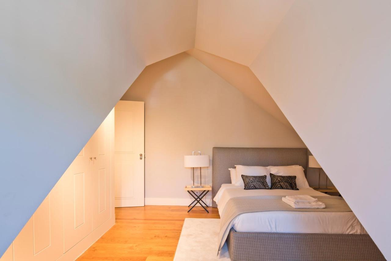 Iconic & Elegant Design 2 Bedroom Apt By Fs ลิสบอน ภายนอก รูปภาพ