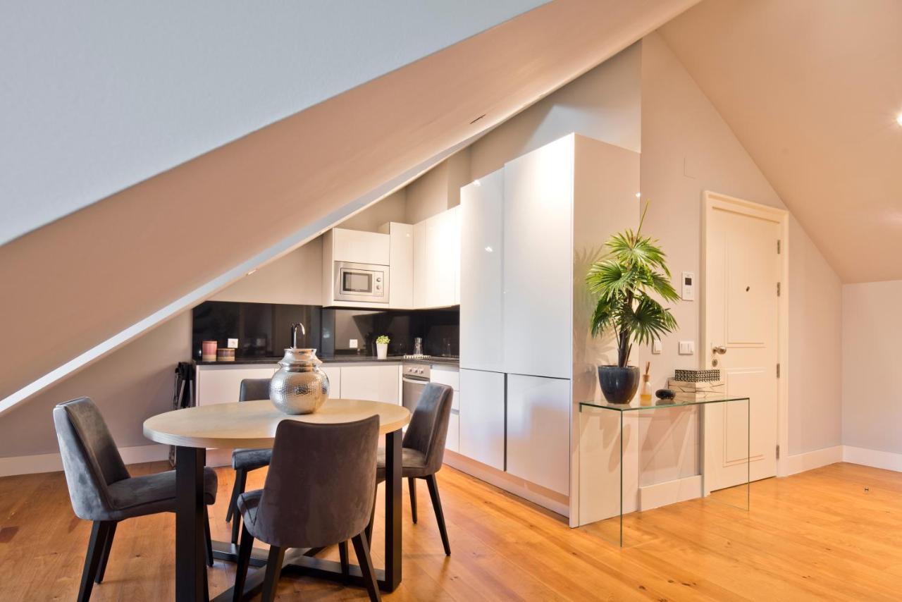 Iconic & Elegant Design 2 Bedroom Apt By Fs ลิสบอน ภายนอก รูปภาพ
